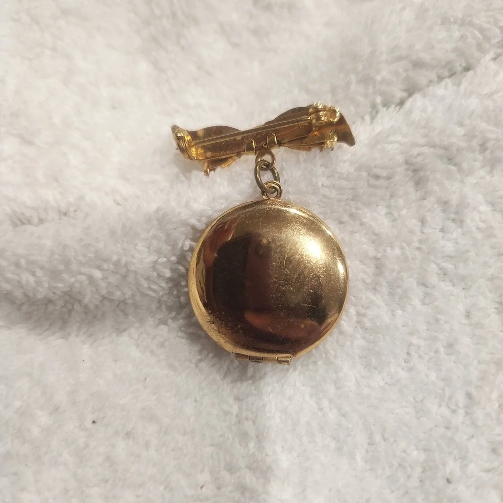 Vintage Natural Bridge Virginia Souvenir Locket Brooch Gold Tone Bow Rose Floral